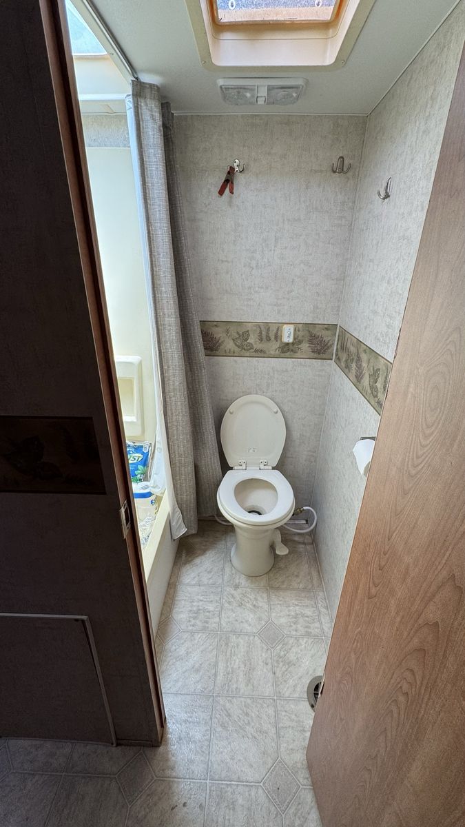 Main image 14