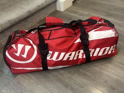 Warrior Lacrosse Bag - Large Duffle | Red