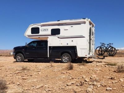 2021 Lance truck camper 995 with slide-out. Dubois, WY (can be delivered to Victor ID