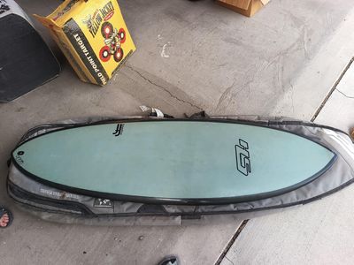 Hayden Hypto Krypto Surfboard 5'10" and Bag