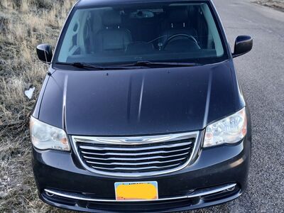 2014 CHRYSLER TOWN AND COUNTRY Touring-L