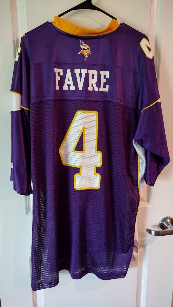 Reebok Favre #4 Minnesota Vikings NFL Jersey Purple & White