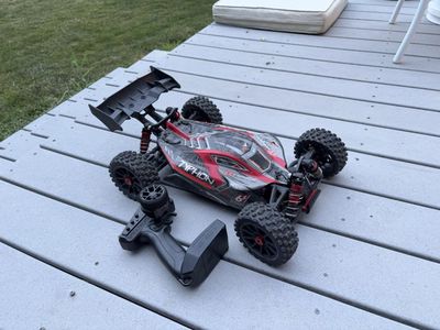 ARRMA Typhon 6S BLX 1/8 RC Brushless Buggy