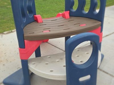 Little Tikes Hide and Slide Climber