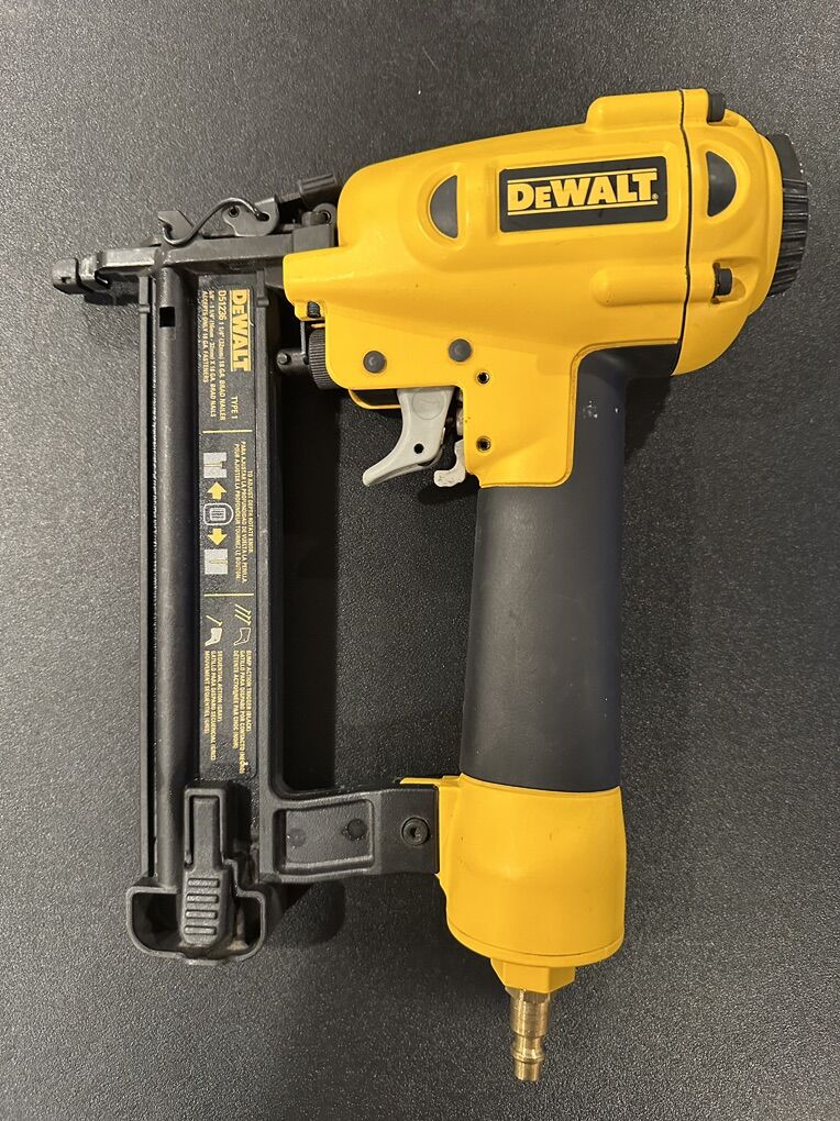 DeWalt 18-ga brad nailer