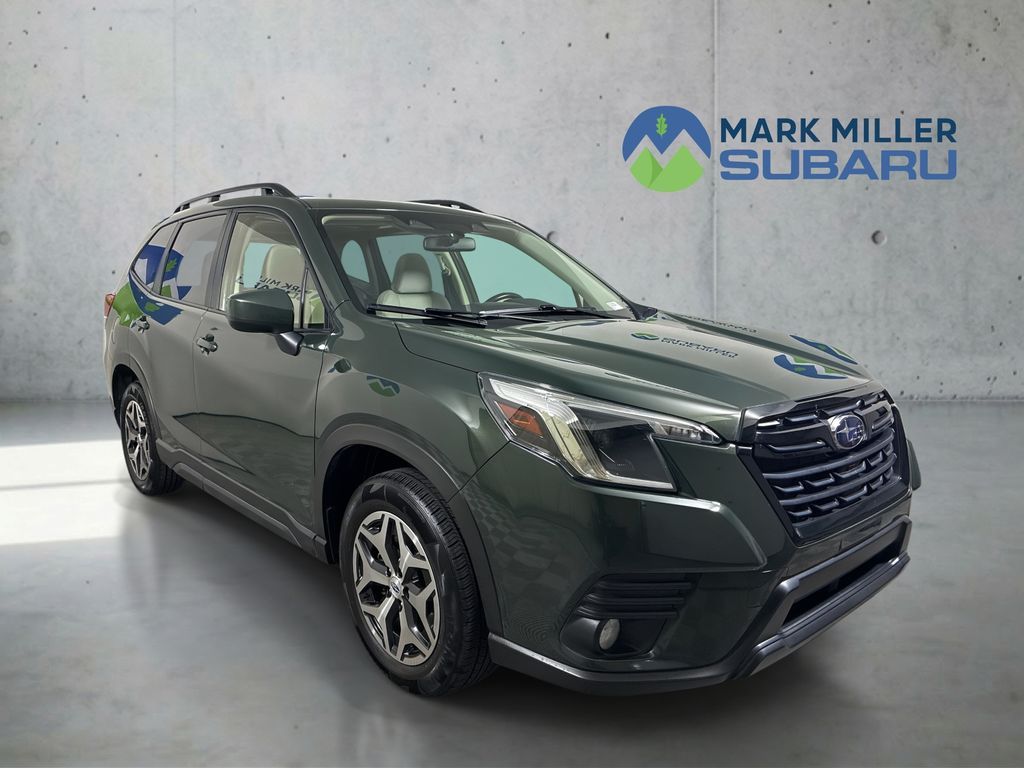2023 Subaru Forester Premium