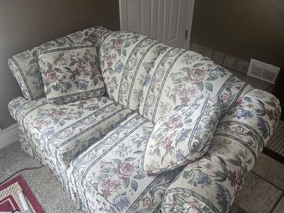 Floral Loveseat / Small Sofa with Pillows – Good Condition – $125
