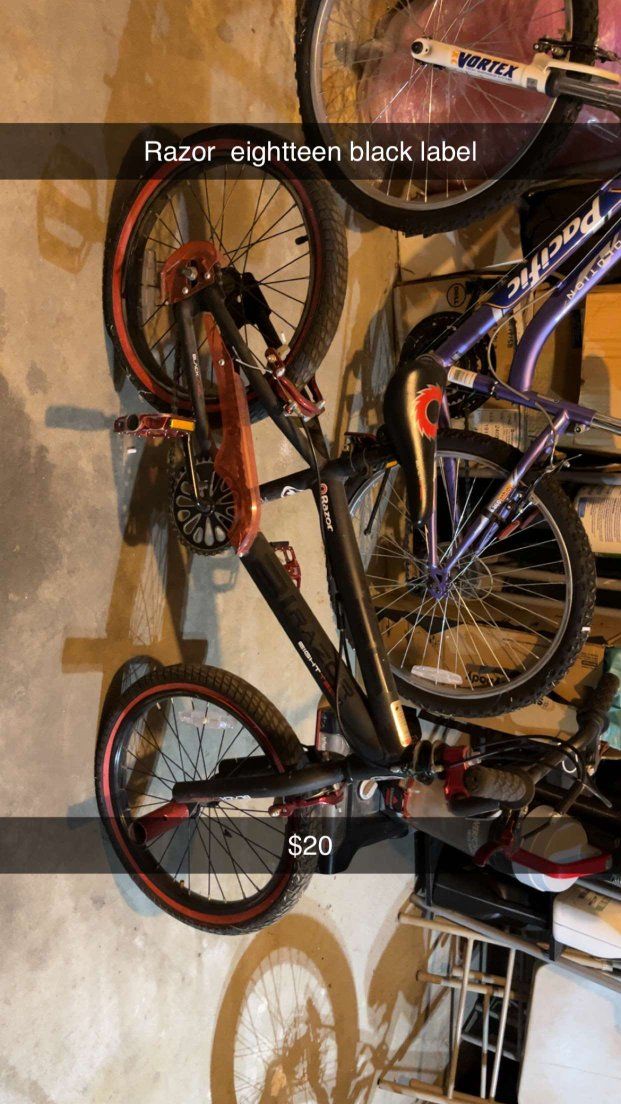 razor eight teen black lable