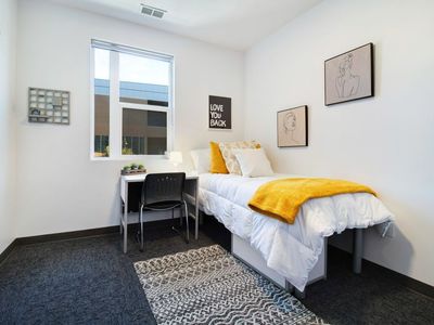 800 Block USU Female Lease – Private Bed & Bath