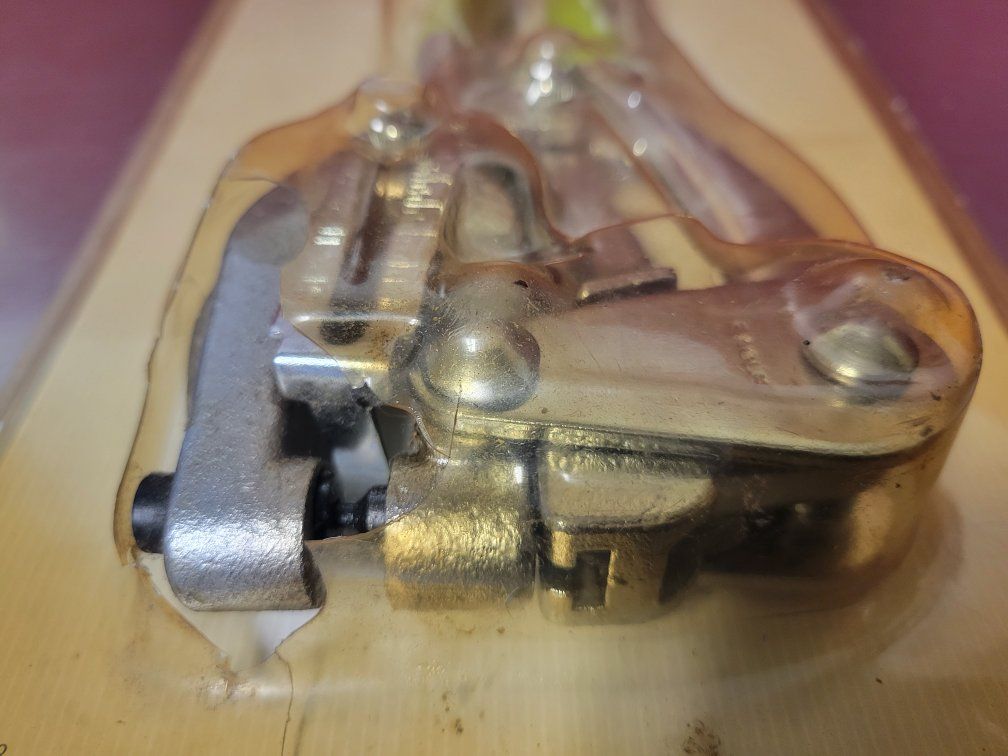 Main image 6