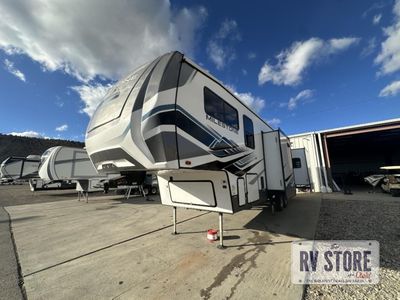 2023 Heartland Milestone 321FL HEARTLAND, MILESTONE, FIFTH WHEEL, COUPLES COACH