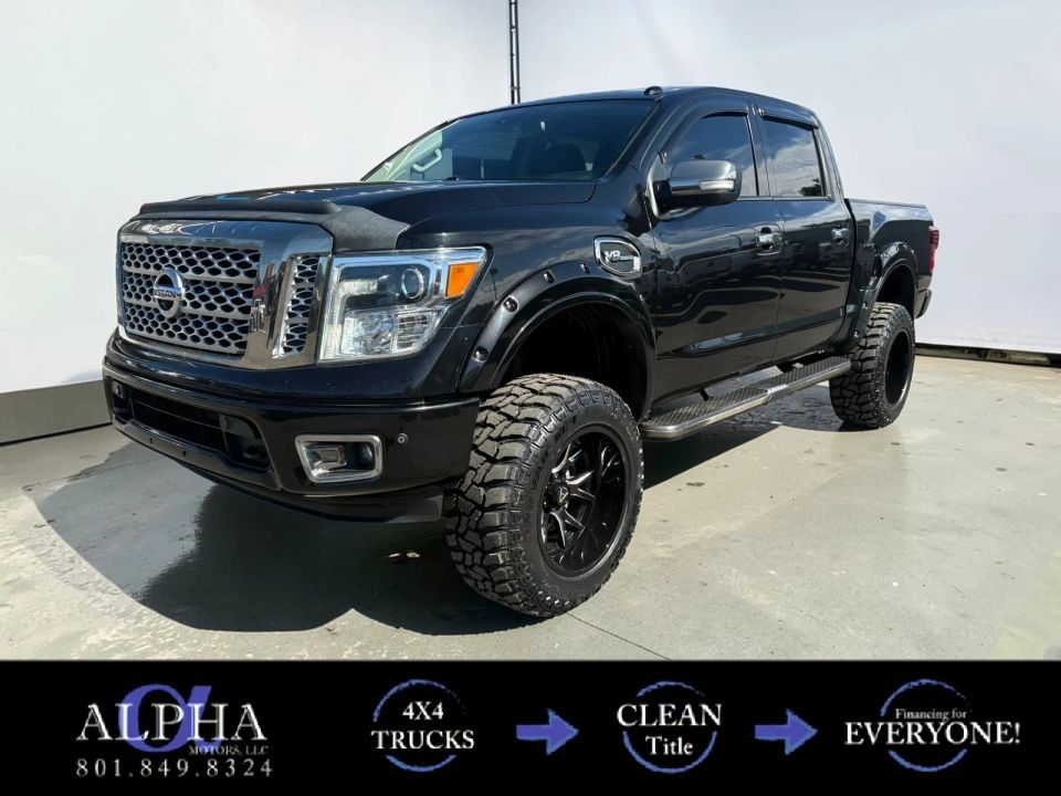 2017 Nissan Titan 