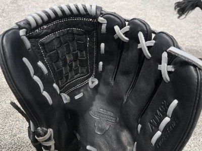 Akadema Black baseball mit New