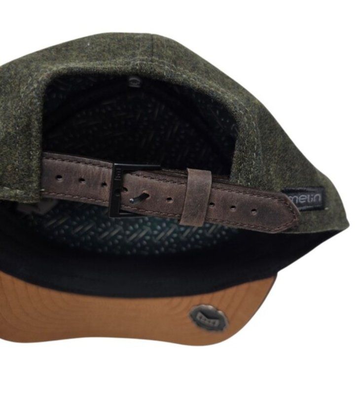 Main image 6
