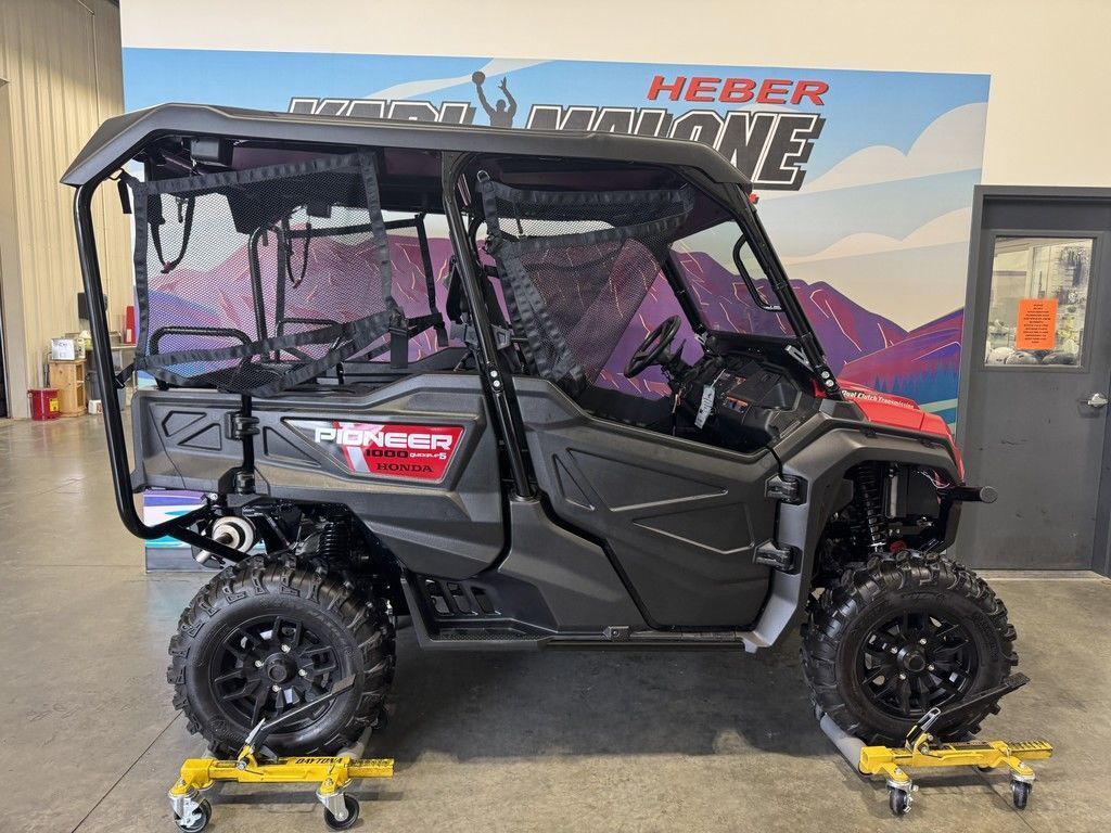 2025 Honda® Pioneer 1000-5