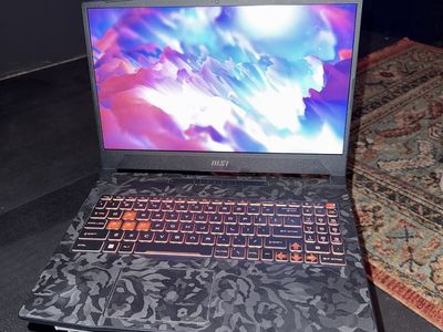 MSI Katana 15 Gaming Laptop - RTX 4070, i7