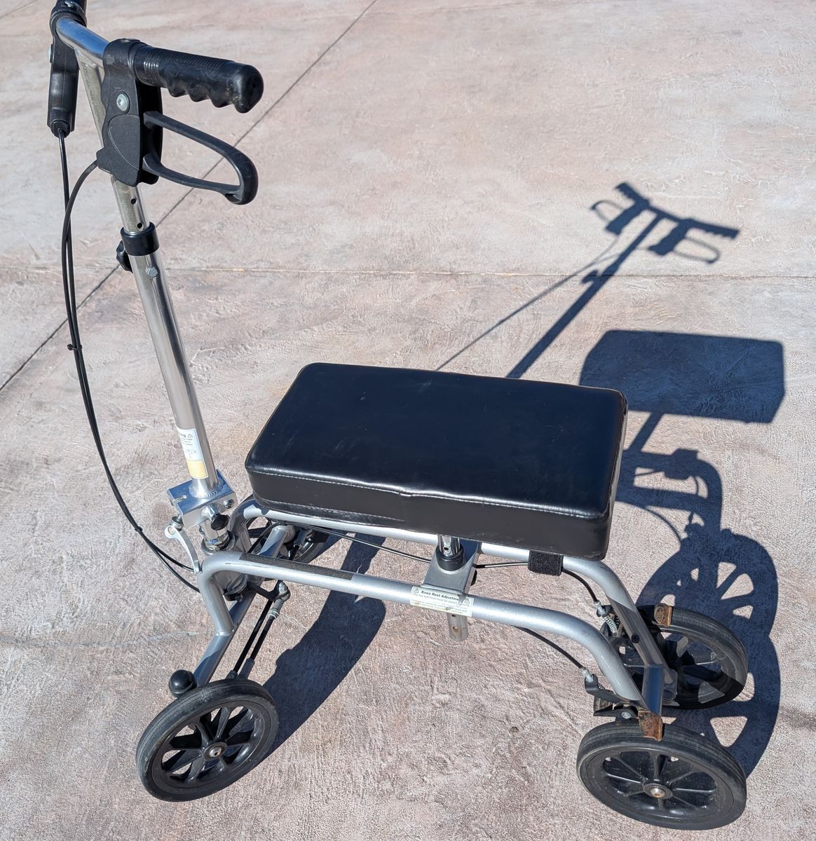 Knee and leg walker