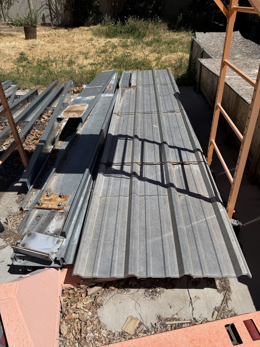 30’ x 30’ Brown steel garage