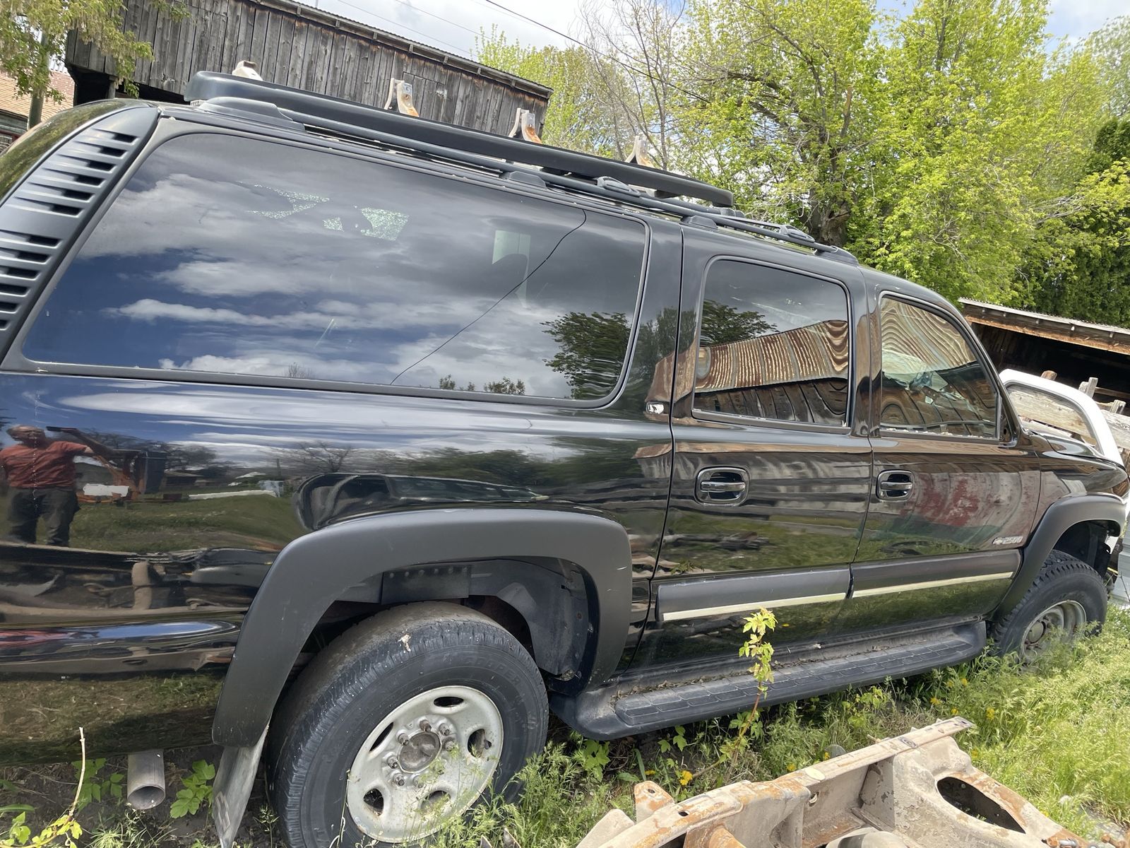 Chevrolet parts /truck / suburban