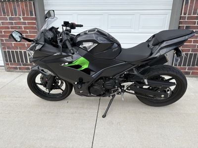 2023 Kawasaki Ninja 400