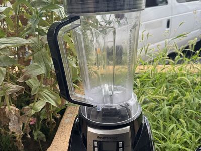 Living Well Montel HealthMaster Elite Blender Black