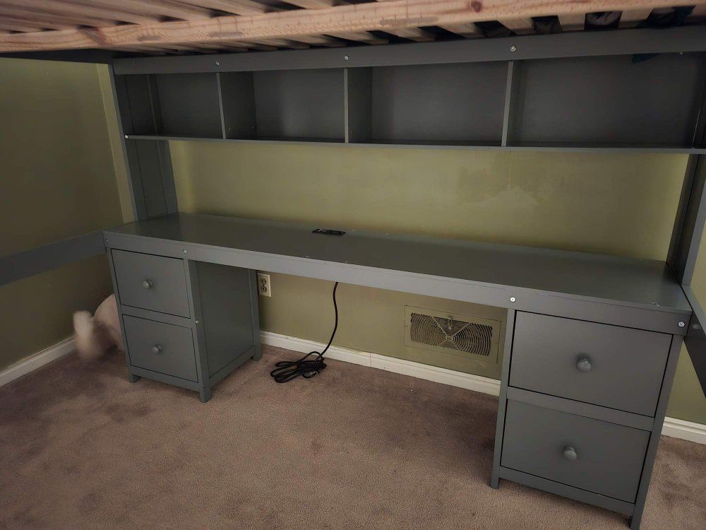 Main image 3