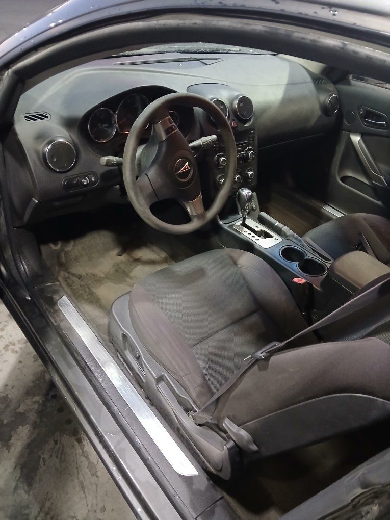 Main image 7