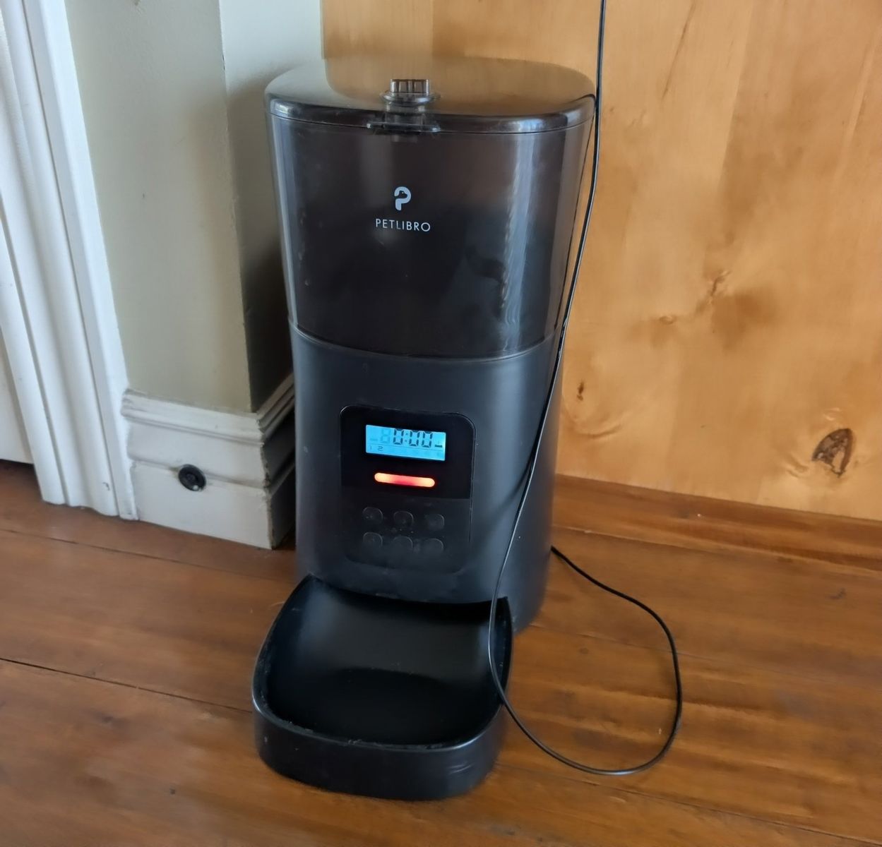 Petlibro Automatic Pet Feeder - Black Electronic Food Dispenser
