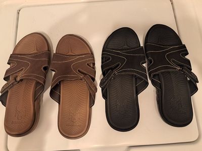 2 pair of womens KauiLu sandals