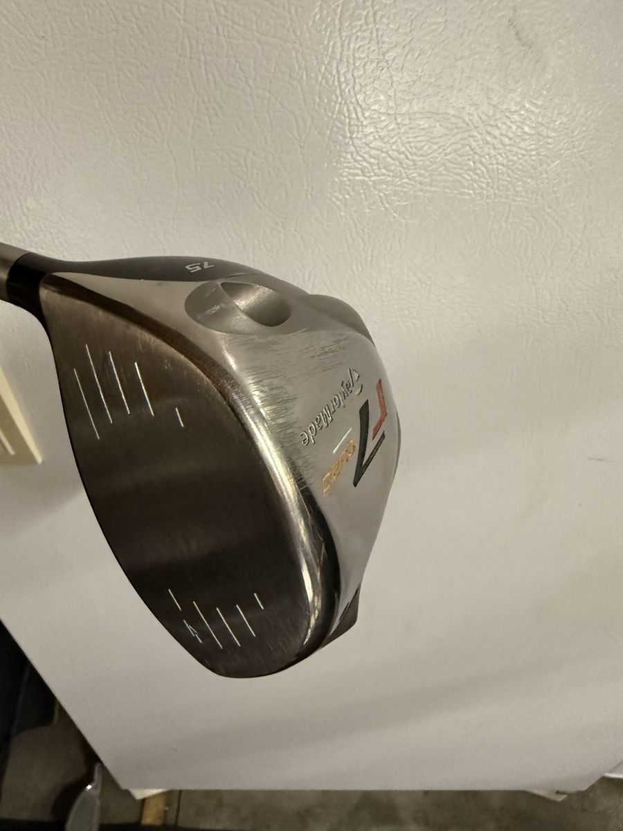 TaylorMade r7 Quad 7.5° Driver Golf Club Right Handed