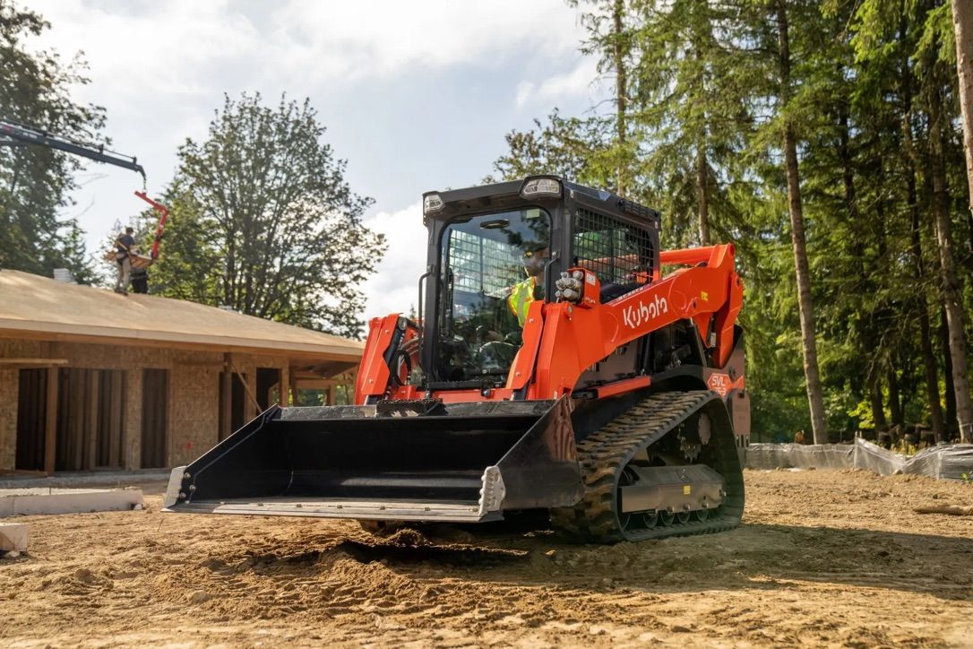 High Flow Skid Steer for Rent. Kubota SVL75-3 CTL Track Loader Bobcat