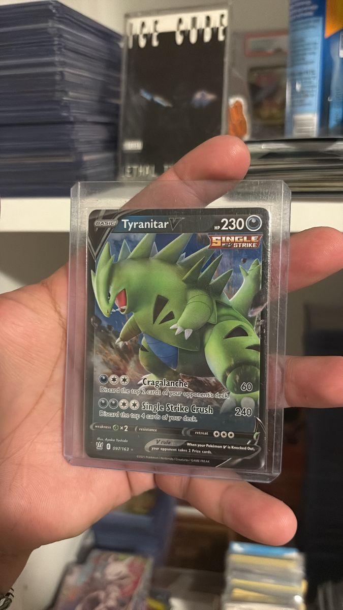 Pokémon Tyranitar V Full Art Single Strike Crush Battle Styles 097/163 TCG Card