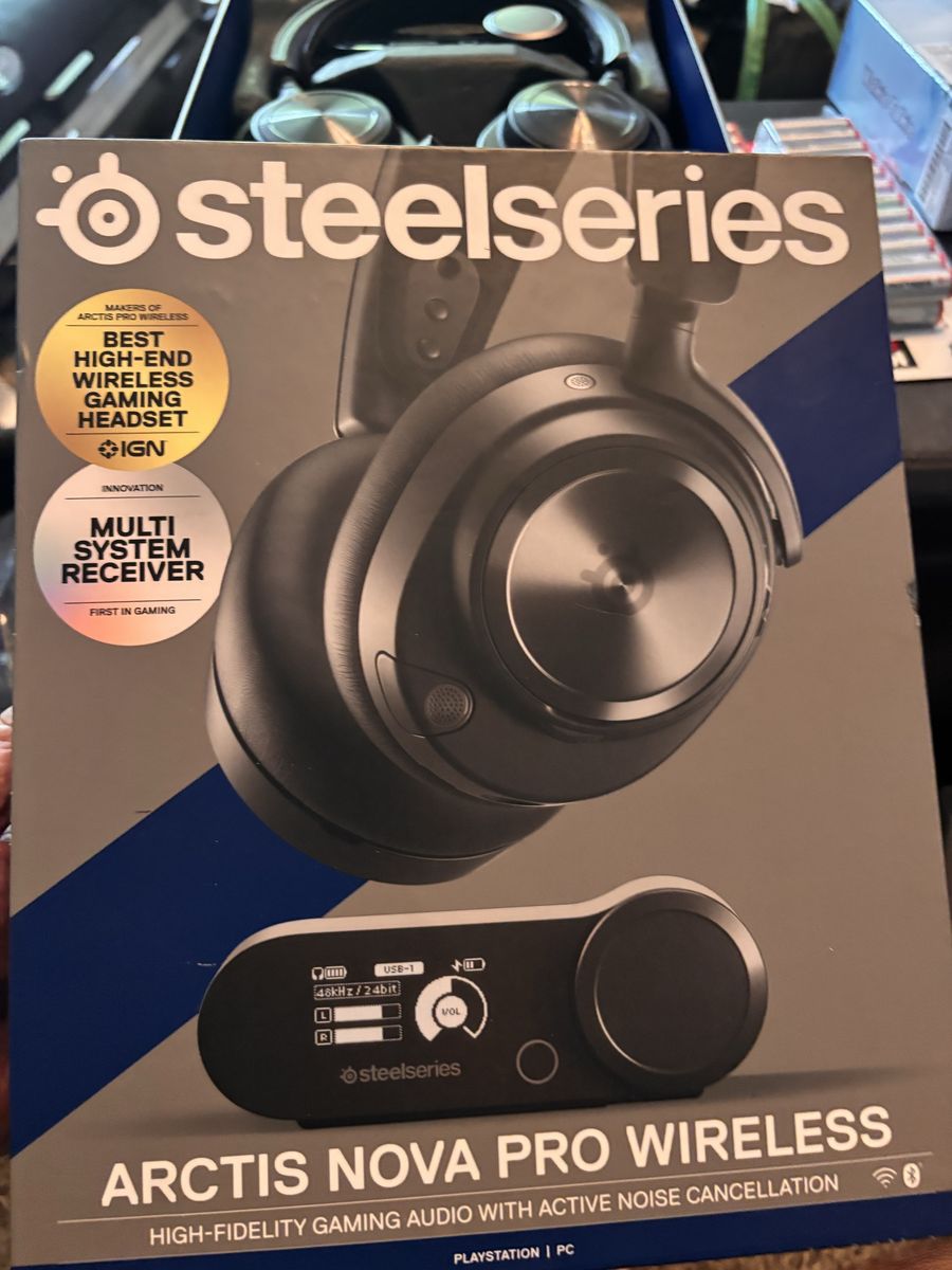 SteelSeries Arctis Nova Pro Wireless Gaming Headset - Multi-System, Active Noise Cancellation