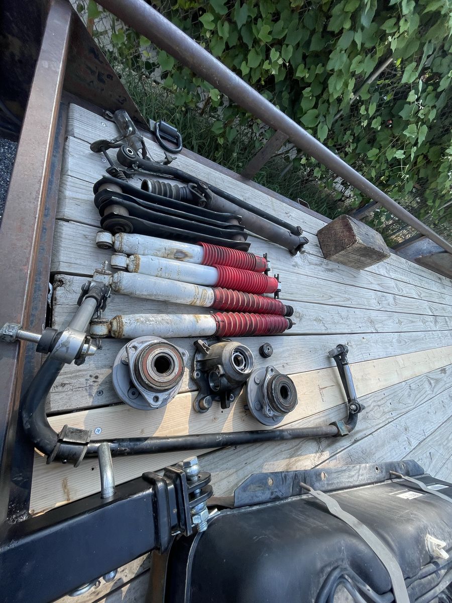 06 Jeep Wrangler TJ / LJ parts