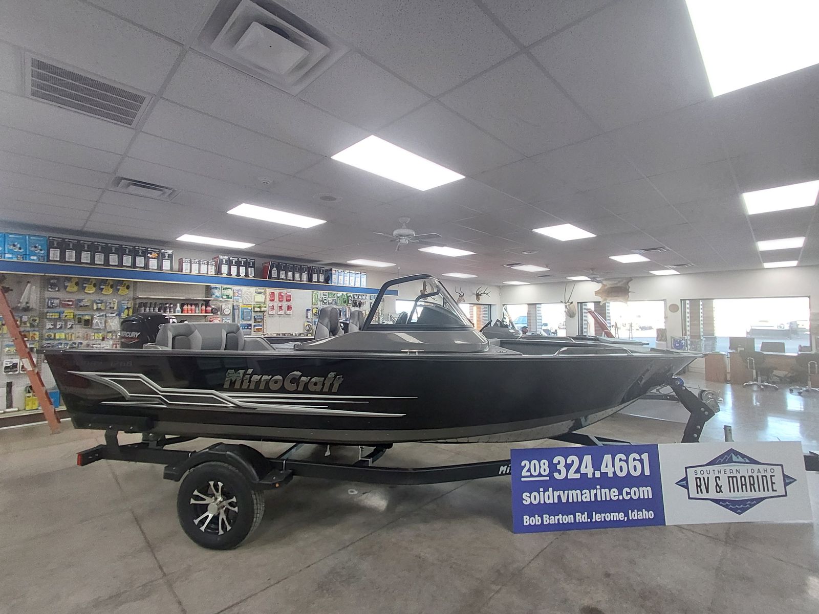 Brand NEW 2026 MirroCraft 1768 holiday Family & Fishing - all aluminum