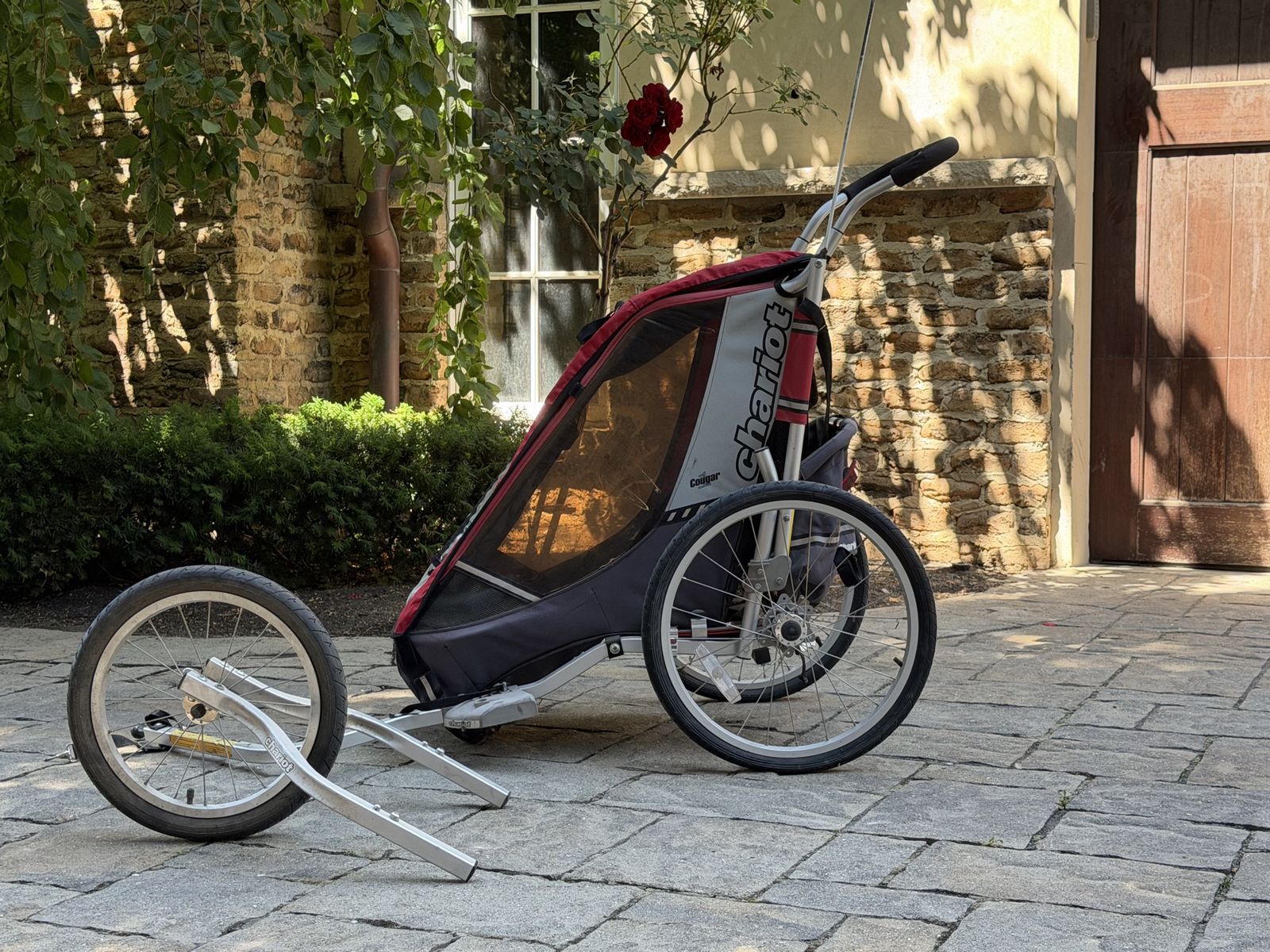 Chariot Cougar 1 Child Bike Trailer & Jogging Stroller - Complete Set w/ Hitch & Kits