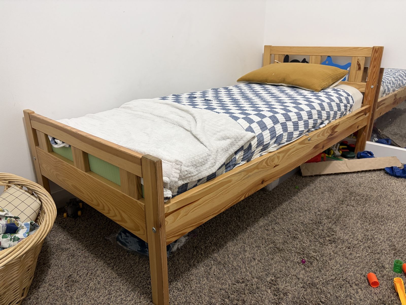 Wooden Junior (toddler) Size Kids Bed Frame with Slats