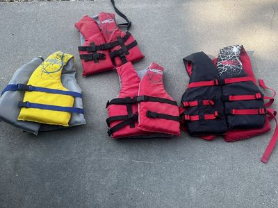 Life Vests - Assorted Sizes & Colors, 4-Pack for Water Sports Safety