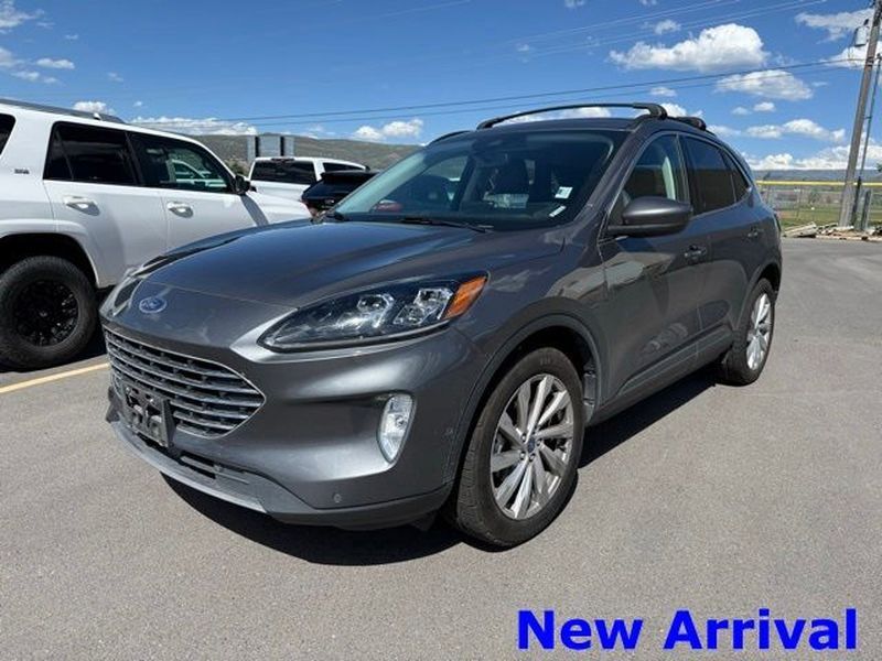2022 Ford Escape Titanium
