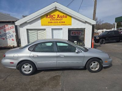 1999 Ford Taurus SE