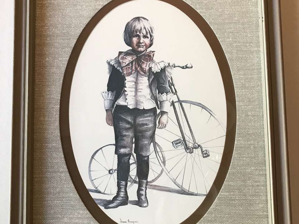 Main image 1