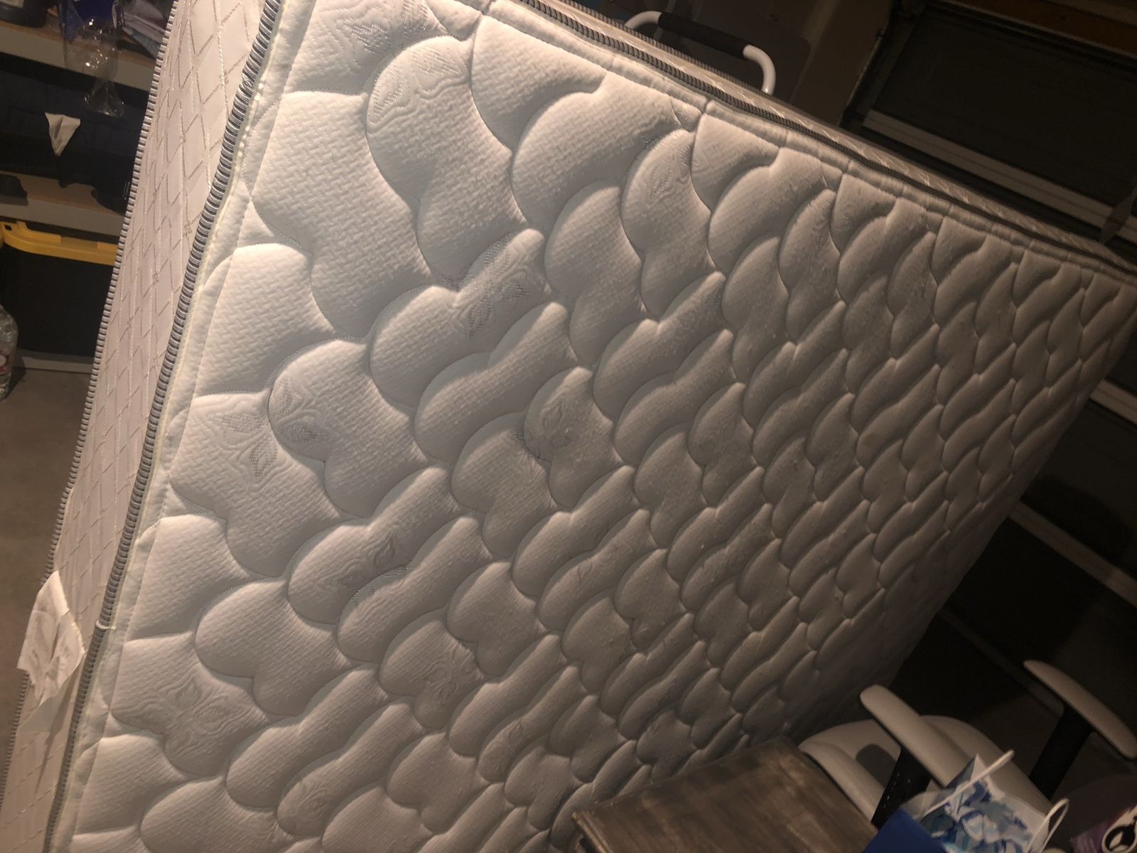 Salt Lake Mattress Aberdeen FM (S) QUEEN Mattress - Manufactured 2014,