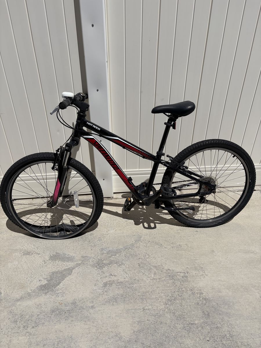 Free - Specialized kids bike