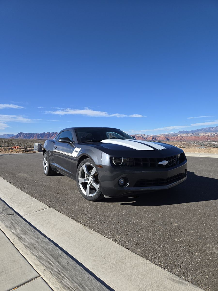 2011 CHEVROLET CAMARO RS