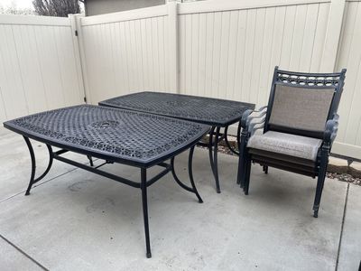 Outdoor Table And Chairs