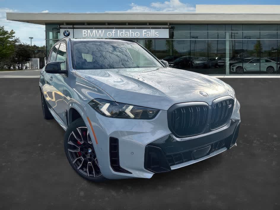 2026 BMW X5 M60i