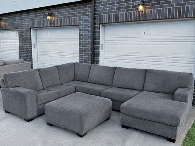 DELIVERY AVAILABLE - Dark Gray Sectional Couch w/ Ottoman