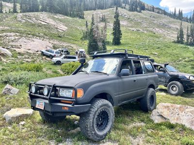 1994 Toyota Land Cruiser Base