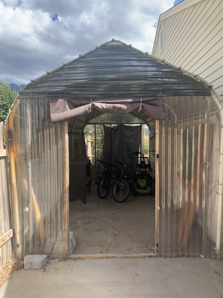 Outdoor Storage Shed / Portable Garage