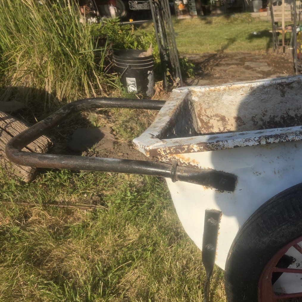 *ANTIQUE WHEELBARROW *